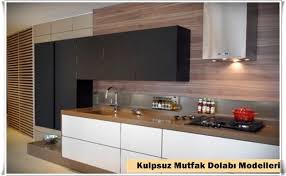 Son dönemde mutfak dolaplarında sarı renk bir hayli popüler diyebiliriz. Kulpsuz Mutfak Dolabi Mutfak Dekorasyonu