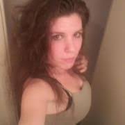 Amber Daisey's Instagram, Twitter & Facebook