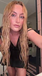 Lazy at the Moment: Rachel's Singing Journey