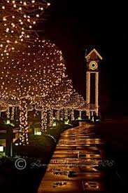 Coeur D Alene I Love Running This In The Winter When It S All Lit Up Coeur D Alene Idaho Coeur D Alene Christmas In America