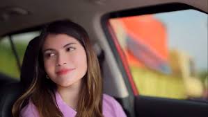 Bella senang karena sebentar lagi ia akan menikah dengan Adam .. Bella  senang karena ia akan kembali kaya raya lagi .. 😨 apakah pernikahan Adam  dan bella akan terlaksana .. KETIKA CINTA