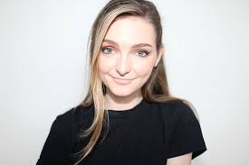 Ariana Grande's Makeup Artist Did My Makeup and Here's What Happened