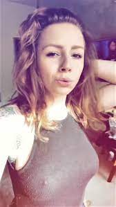 She has risen to massive popularity for her casual chic modeling often showcasing her. Denise Duck Irgend Eine Instastory Germansexyyoutubers