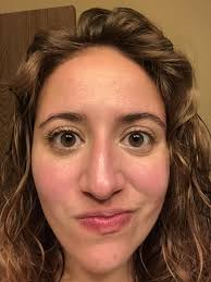 NEW MASCARA ALERT! Who would like to be one of my first customers to try  this? Im definitely ordering one for myself ❤️