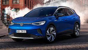 The production version of the id.4 debuted in september 2020 as the first fully electric crossover suv under the volkswagen brand. Vw Elektro Suv Id 4 Wird Ab Anfang 2021 Ausgeliefert Ecomento De