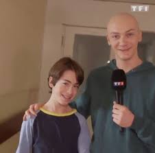 Pendant ce temps, les parents de clément se présentent à l'hôpital. Avis Et Spoilers Les Bracelets Rouges Saison 2 Tf1 Des Le 11 03 2019 8 Episodes Avec Louise La Nouvelle Les Bracelets Rouges Nouveautes Tele Com