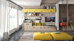 Güzelhome vend en exclusivité des articles dont le design est unique au marché, joignant fonctionnalité et esthétique. Idees Pour Decorer Un Salon Avec Des Meubles De Rangement Mural
