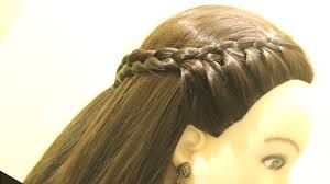 The best long, medium, and short haircuts to elongate a round face and accent your best features. Simple Daily Hairstyle For Beginners Loose Hair Hairstyle Quick Back To School Hairstyle Youtube