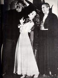 They think their troubles are over, but german bombs in wwii free the monster. The Return Of The Vampire 1943 Reviews And Overview Movies And Mania