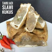 Kerupuk pangsit digoreng kriuk dadakan. Tahu Aci Slawi Kukus Mary Memasak