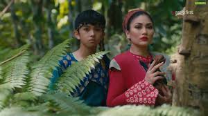 Selain itu, cerita di atas juga mengandung pelajaran bahwa dengan usaha dan kerja. Movie Review Suatukala Timun Mas Ijo Farhana Jafri