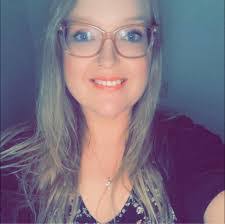 Cristal Cox's Instagram, Twitter & Facebook