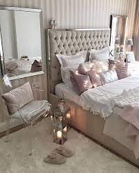 35 Amazing And Inspirational Glamour Bedroom Ideas Fancy Bedroom Glamourous Bedroom Bedroom Interior