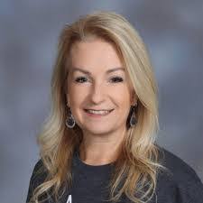 Jeanie Greer's Instagram, Twitter & Facebook