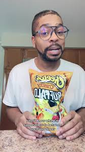 Buffalo Cheetos #snackreview