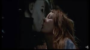 Is it weird and funny at the same time when Laurie kissed Michael on his  mask lips? : r/Halloweenmovies