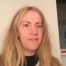 Bà Maggie Smith, người đóng vai Giáo sư Minerva McGonagall trong các bộ  phim Harry Potter, đã qua đời ở tuổi 89. #RIPMaggieSmith