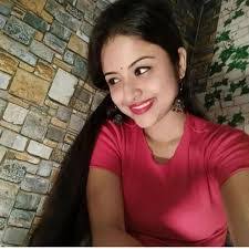 Parul Verma's Instagram, Twitter & Facebook