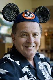 Carl Patrick's Instagram, Twitter & Facebook