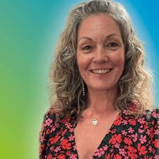 Kim Mcinerney's Instagram, Twitter & Facebook