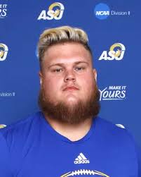 Perry Dalton's Instagram, Twitter & Facebook