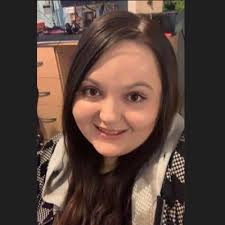 Larissa (@Risswatch14)