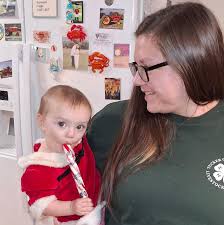 Help with Centerville Light Parade 4-H Float Decorations