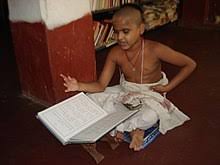 Diese schmuckstücke sind sehr kompliziert und da die basis jedes elements zu klein ist, wird es in der regel durch die vielzahl von farben verwendet, zu unterscheiden. Hinduismus Wikiwand