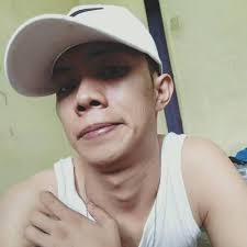 Charles Villa (@CCharlinban)