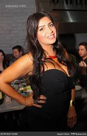 Mercedes Mj Javid Love Her Style And I Think She S Gorg Love Her Style Average Girl Girl