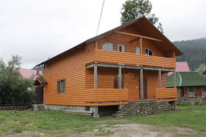 Садиба "Над річкою" в Микуличині — ціни, номери, фото | Karpaty.rocks