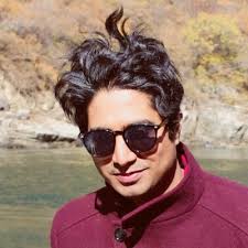 Dev Kumar 德伟 🎭 (@be_devkumar)