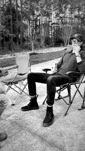 Masuk ke persyaratan lamaran kerja selanjutnya, maka kita bisa memperhatikan daftar riwayat hidup atau biasa disebut cv. Jenie Writes Explore Tumblr Posts And Blogs Tumgir