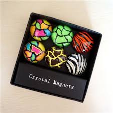 Dapatkan informasi, inspirasi dan insight di email kamu. 39 Fridge Magnet Ideas Fridge Magnets Glass Fridge Super Strong Magnets