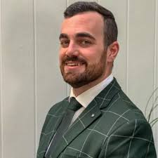 Taking this time to enjoy the small wins👌 One year admitted as a Lawyer.  The old saying is true time flies when your having fun😆 50 episodes of The  Young Lawyer podcast