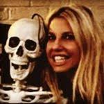 Lori Rohm's Instagram, Twitter & Facebook