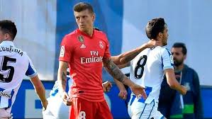 Born 4 january 1990) is a german professional footballer who plays as a midfielder for la liga club real madrid and the germany national team. Real Madrid Extends Toni Kroos Contract Until 2023 Tsn Ca