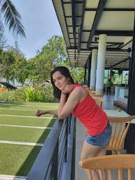 Arpita Chatterjee в X: „Lazy and dreamy sunday, Need my coffee to brace me  up. Then will live my dream through the day!! 😚☺️ Good morning .. ☕  Sundayvibes morningmood Goodtimes weekend