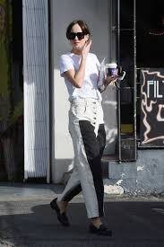 Dakota mayi johnson (born october 4, 1989) is an american actress and model. Dakota Johnson Grabs Coffee To Go Before Heading To The Studio In Los Angeles 300120 5