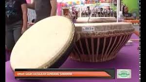 Terdapat juga alat muzik tradisional yang lain seperti serunai/seruling dan gitar buluh. Umar Gigih Hasilkan Gendang Sarawak Youtube