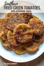 Southern Fried Green Tomatoes Recipe - The Hungry Bluebird Recipe Fried Green Tomatoes Recipe Green Tomato Recipes Veggie Recipes