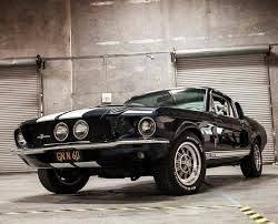 Black And White Mustang Convertible Ford Mustang Shelby 1967 Black With White Stripes Automoviles Autos Coches