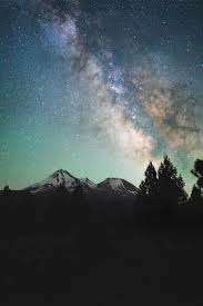 Mt Shasta area before and during Milky Way