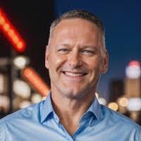 Jeff Hauenstein's Instagram, Twitter & Facebook