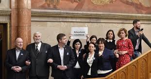 We did not find results for: Pecsi Stop A Fidesz Megszavazta A Rabszolgatorvenyt Testorok Alltak Orban Moge