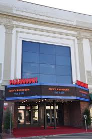 Lucky To Have The Paramount Here Long Island Ny Long Island Paramount