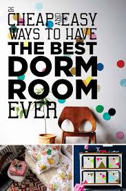 Cinderblock walls aren't exactly on trend these days so it's no surprise you are looking for some diy dorm room ideas to add some sparkle to your dorm! 26 Cheap And Easy Ways To Have The Best Dorm Room Ever Cool Dorm Rooms Dorm Room Dorm