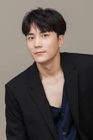 Jae-Hoon Kim see Filmography and Biography