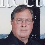 Arnold Koenig's Instagram, Twitter & Facebook