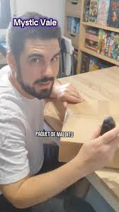 Ningú diu que no a una partida al Slay the Spire ⚙️Gary Dworestky, Anthony  Giovannetti i Casey Yano 🎨Bruce Brenneisse, José David Lanza o Anailis  Dorta 🏠 @contentiongames